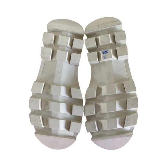 Jeffrey Campbell Marley Mary Jane Platforms Size 6 - Picture 6 of 6